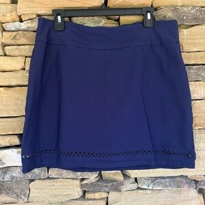 Crown & Ivy size 12 Millennium Crochet trim skort